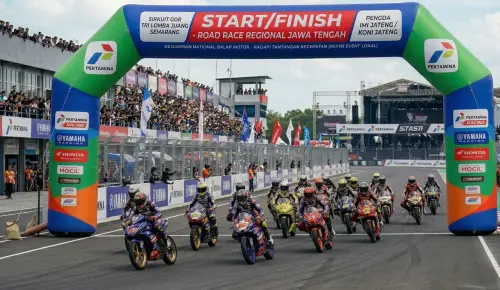 balon gate donggala dalam event roadrace