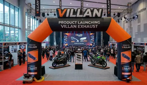 balon gate kayong utara saat event launching produk knalpot motor
