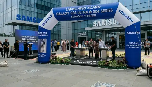 balon gate di maros saat event produk handphone