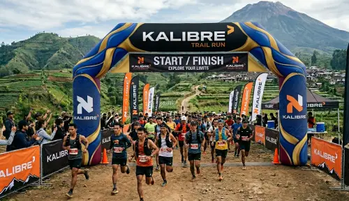 balon gate melawi di event trailrun dengan sponsor brand kegiatan outdoor