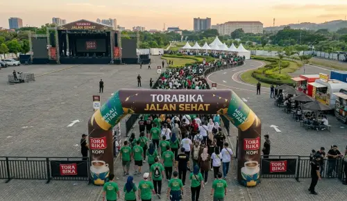 balon gate morowali bersama brand kopi saat event jalan sehat