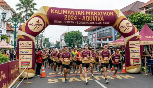 balon gate kotabaru pada event lari marathon dengan sponsor air mineral