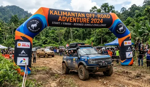 balon gate kotabaru saat event offroad mobil CBU